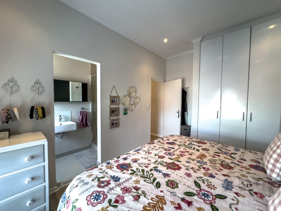 3 Bedroom Property for Sale in Oude Westhof Western Cape